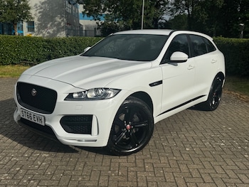 Used Jaguar F-Pace 2016 for sale - 79184527: Photo