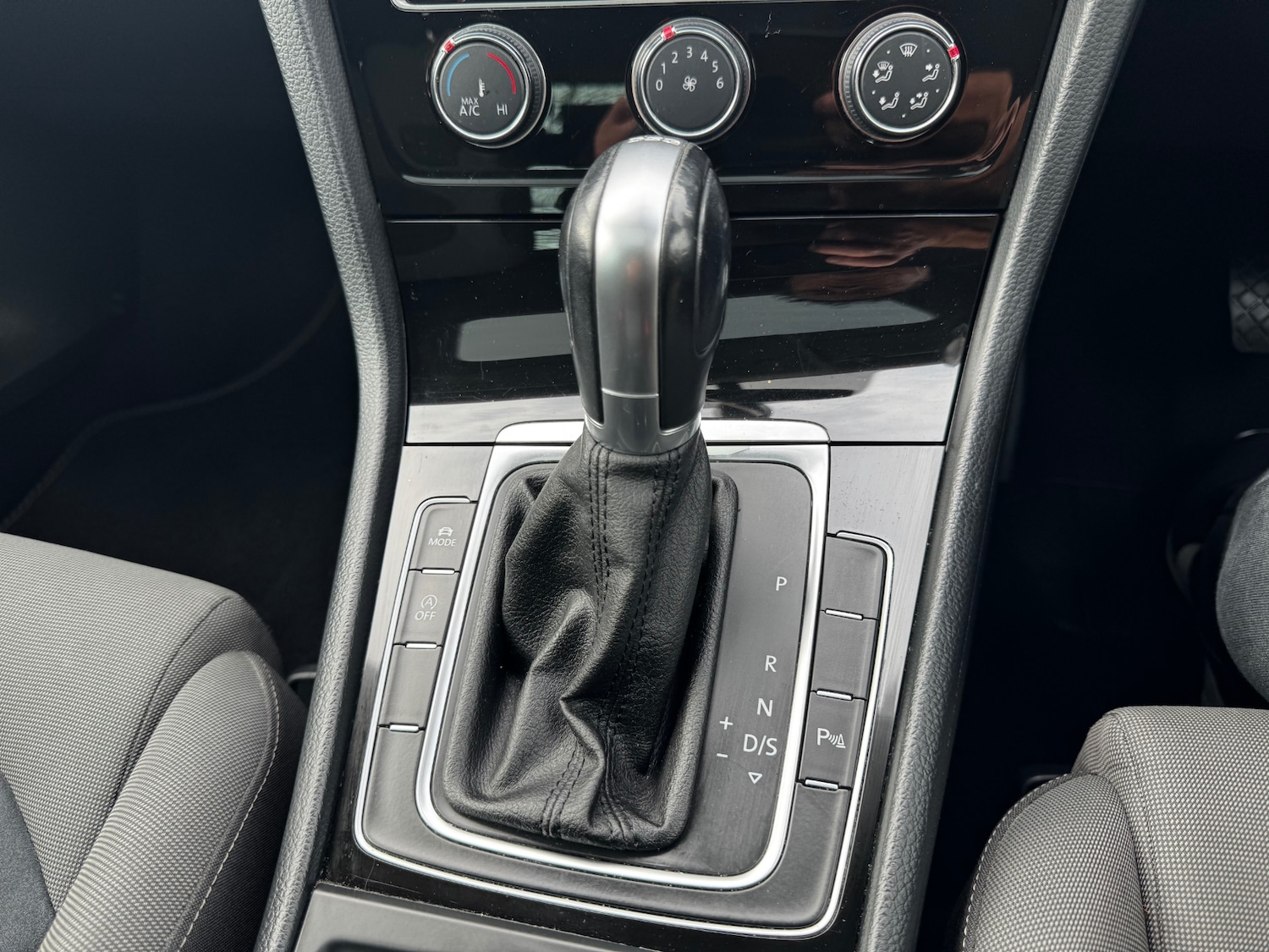 Used Volkswagen Golf 2016 for sale - 78121510: Photo 18