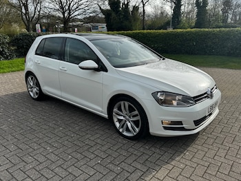 Used Volkswagen Golf 2016 for sale - 78121510: Photo