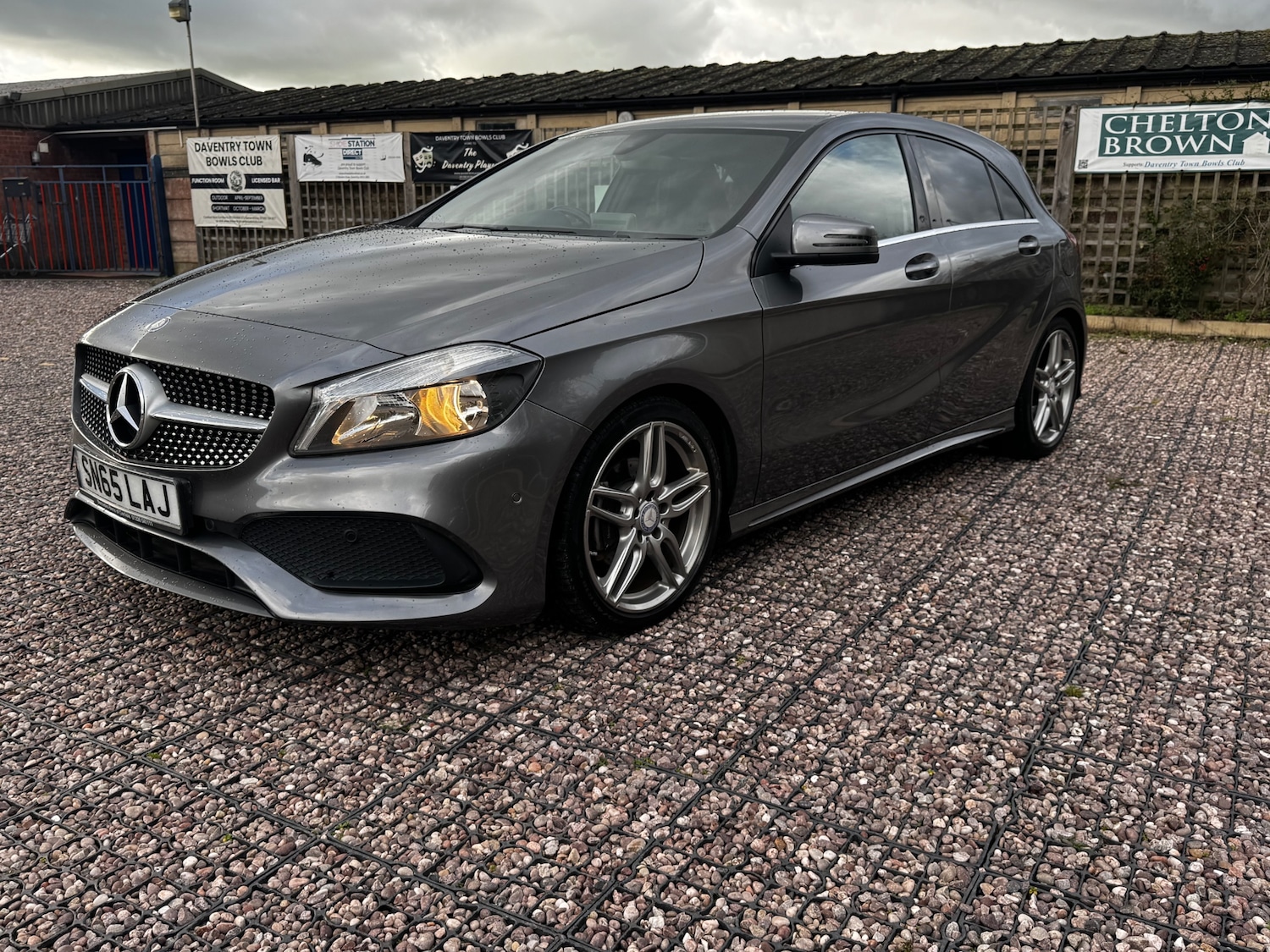 Used Mercedes-Benz A-Class 2015 for sale - 77570416: Photo 28