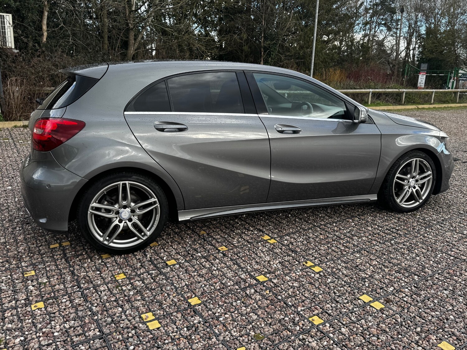 Used Mercedes-Benz A-Class 2015 for sale - 77570416: Photo 33