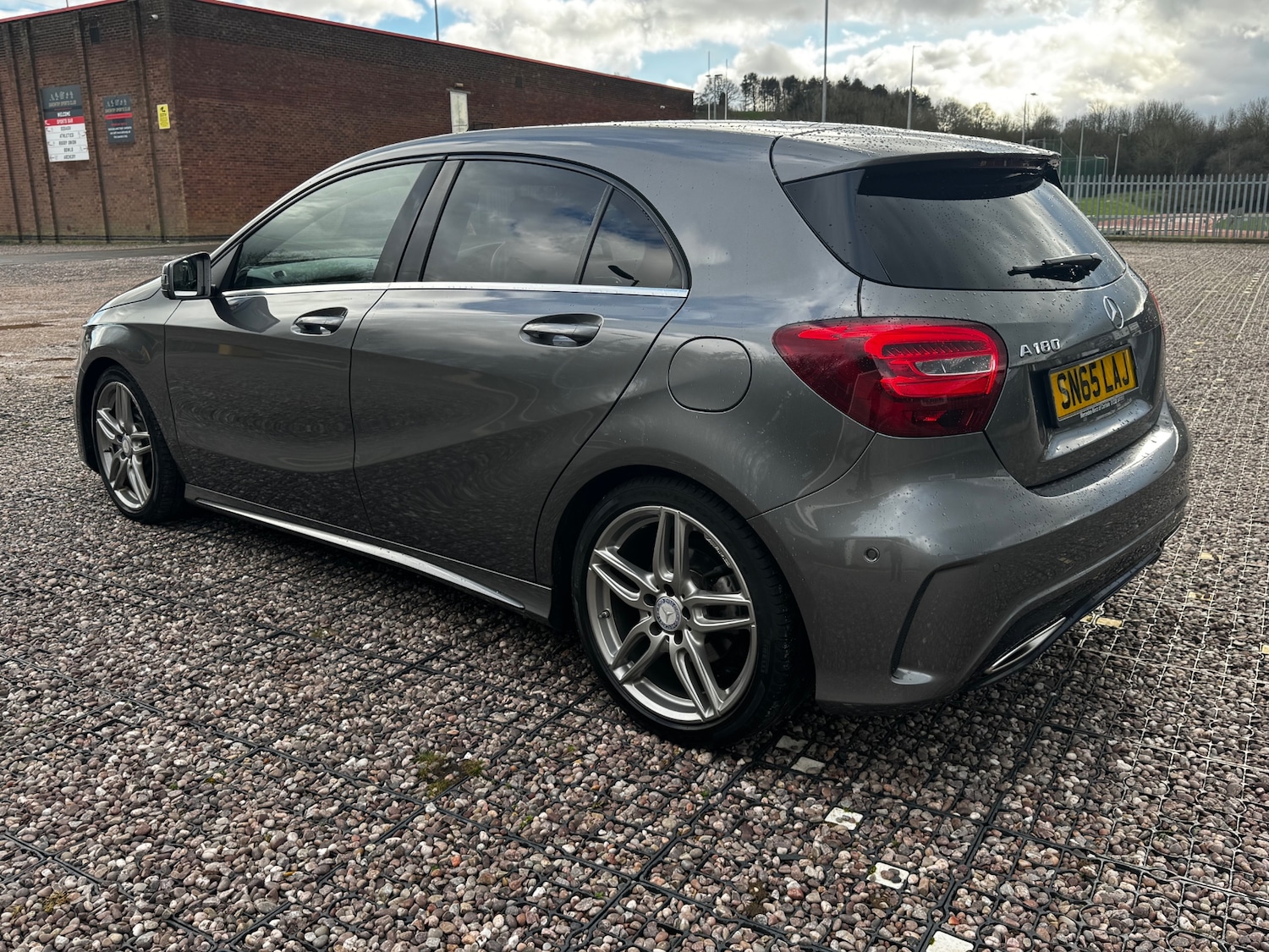 Used Mercedes-Benz A-Class 2015 for sale - 77997189: Photo 30