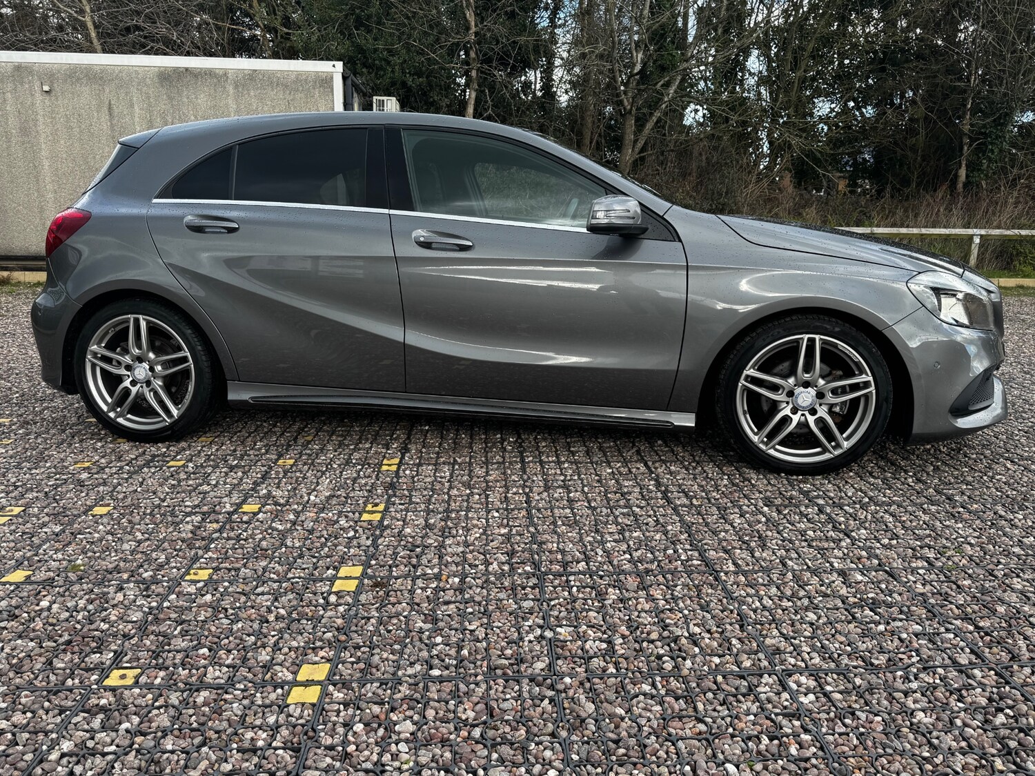 Used Mercedes-Benz A-Class 2015 for sale - 77997189: Photo 33