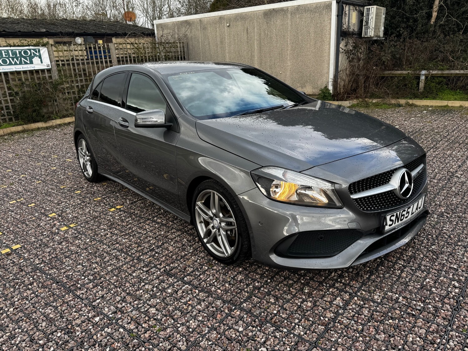 Used Mercedes-Benz A-Class 2015 for sale - 77997189: Photo 38