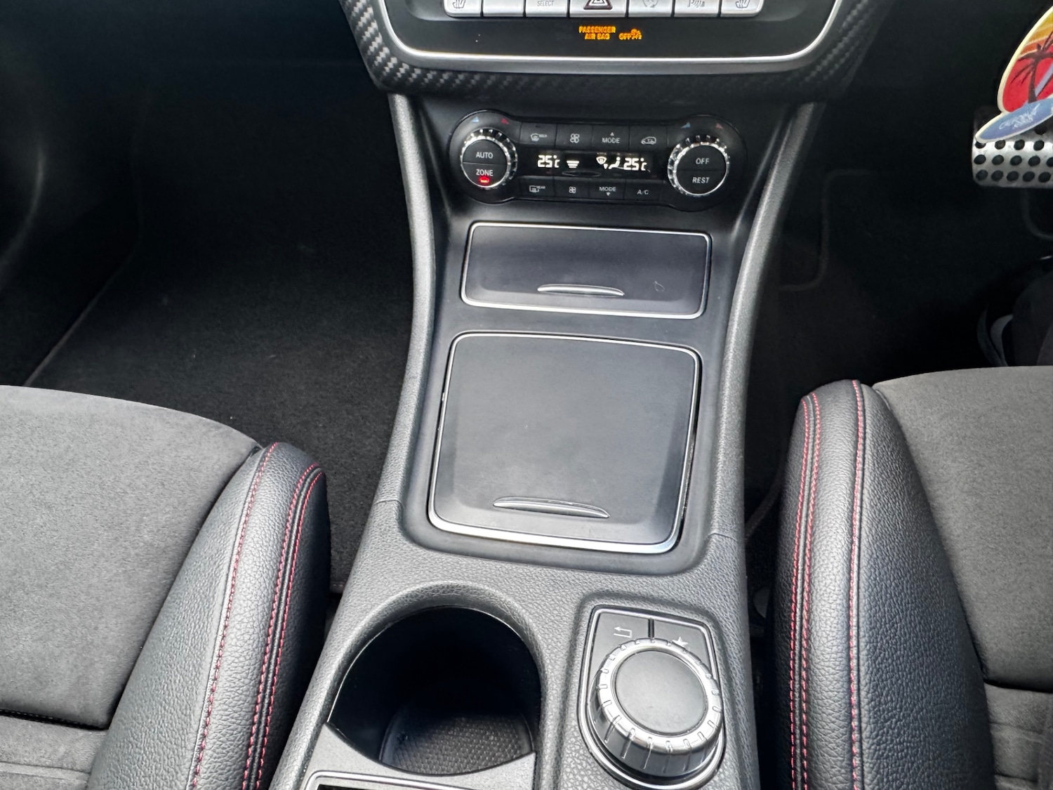 Used Mercedes-Benz A-Class 2015 for sale - 77997189: Photo 9