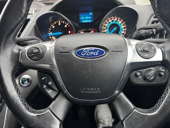 Used Ford Kuga 2014 for sale - 77113177: Photo