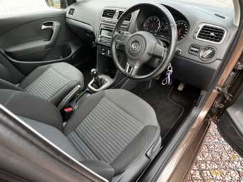 Used Volkswagen Polo 2014 for sale - 74770558: Photo