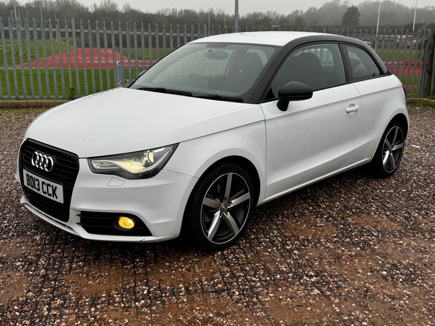 Used Audi A1 2013 for sale - 77025660: Photo 4