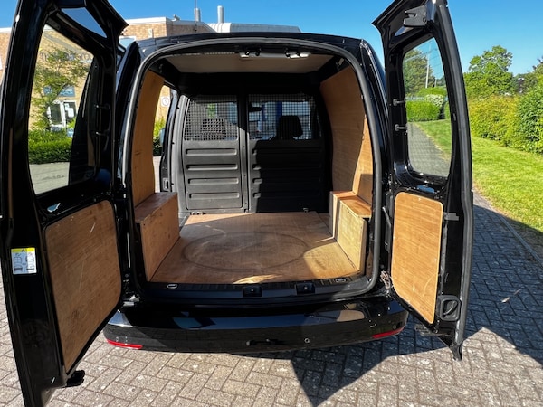 Used Volkswagen Caddy 2016 for sale - 74676243: Photo 17