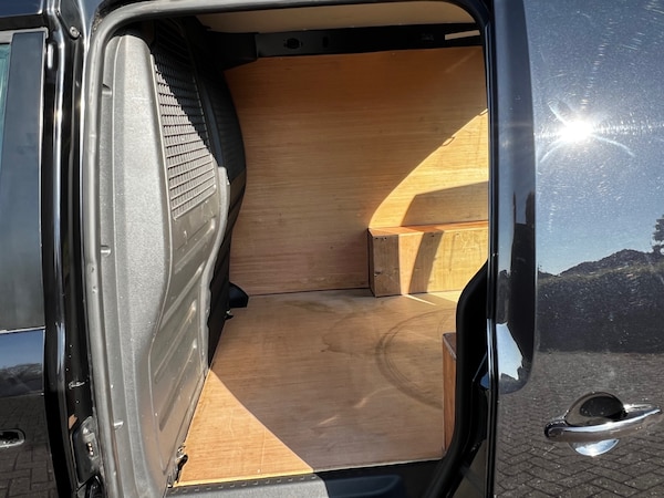 Used Volkswagen Caddy 2016 for sale - 74676243: Photo 20