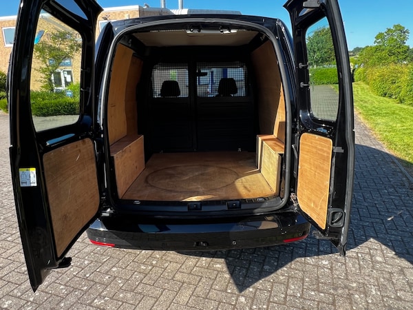Used Volkswagen Caddy 2016 for sale - 74676243: Photo 24