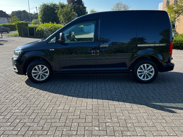 Used Volkswagen Caddy 2016 for sale - 74676243: Photo 3