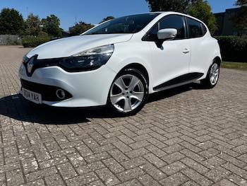 Used Renault Clio 2014 for sale - 75639775: Photo
