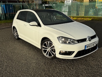 2015 (65) - 2.0 TDI R-Line 5dr - 150bhp - SunRoof - Euro 6 - Camera - -Sat Nav -