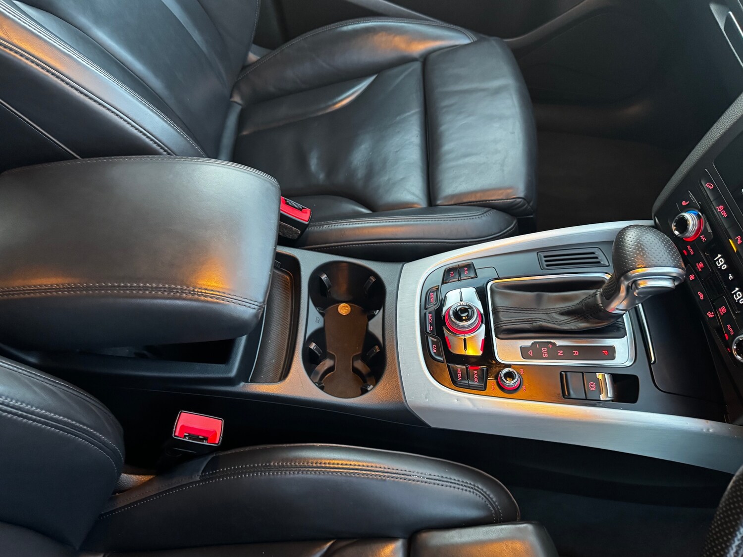 Used Audi Q5 2016 for sale - 77675635: Photo 15