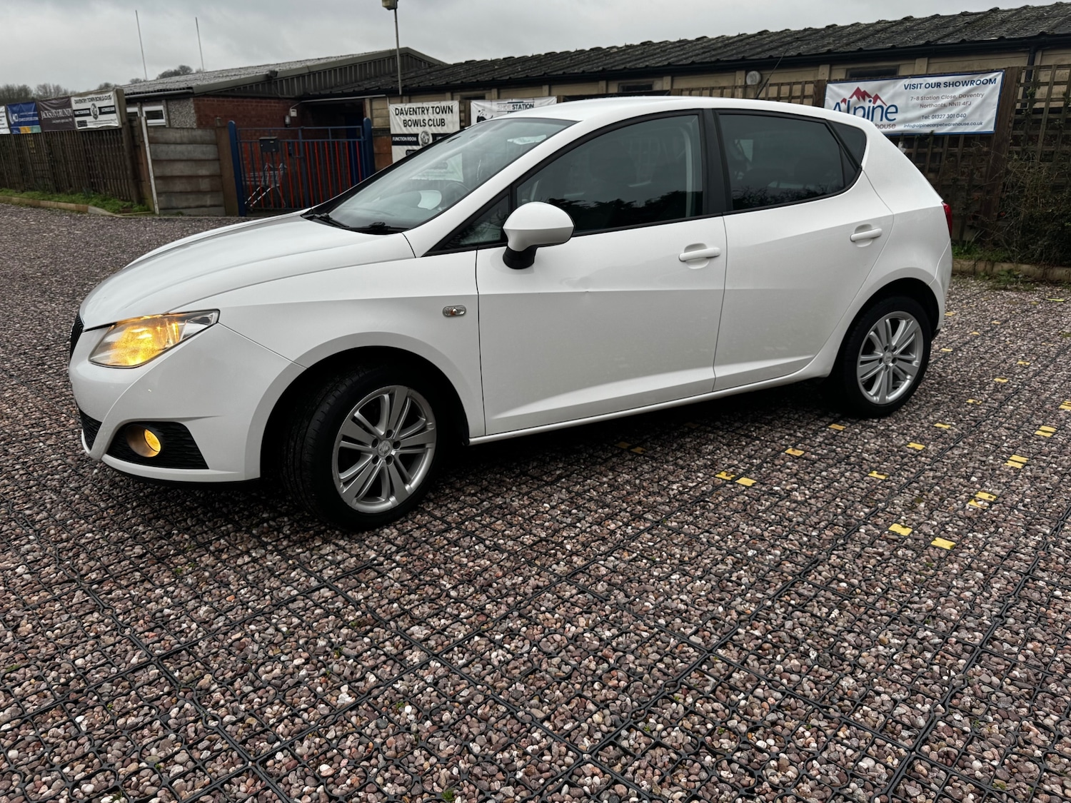 Used SEAT Ibiza 2010 for sale - 77629449: Photo 2