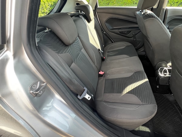 Used Ford Fiesta 2015 for sale - 75498497: Photo 27