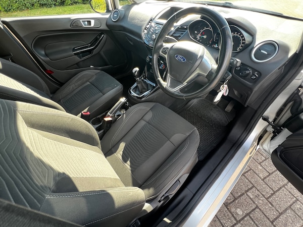 Used Ford Fiesta 2015 for sale - 75498497: Photo 29