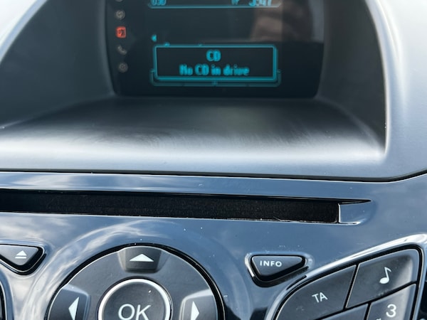 Used Ford Fiesta 2015 for sale - 75498497: Photo 7