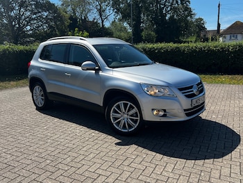 Used Volkswagen Tiguan 2009 for sale - 75523936: Photo