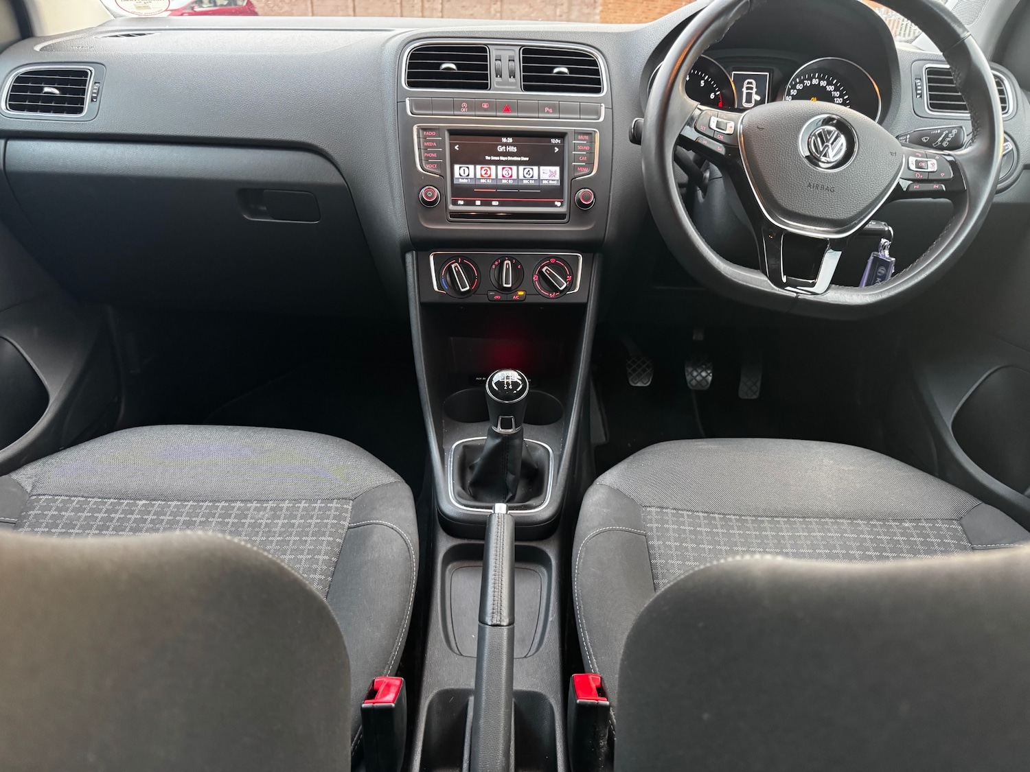 Used Volkswagen Polo 2015 for sale - 76391442: Photo 22