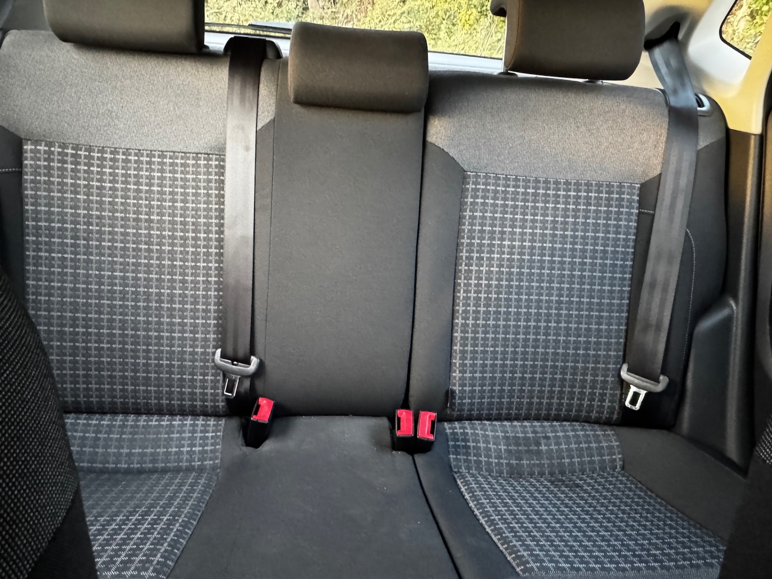 Used Volkswagen Polo 2015 for sale - 76391442: Photo 6