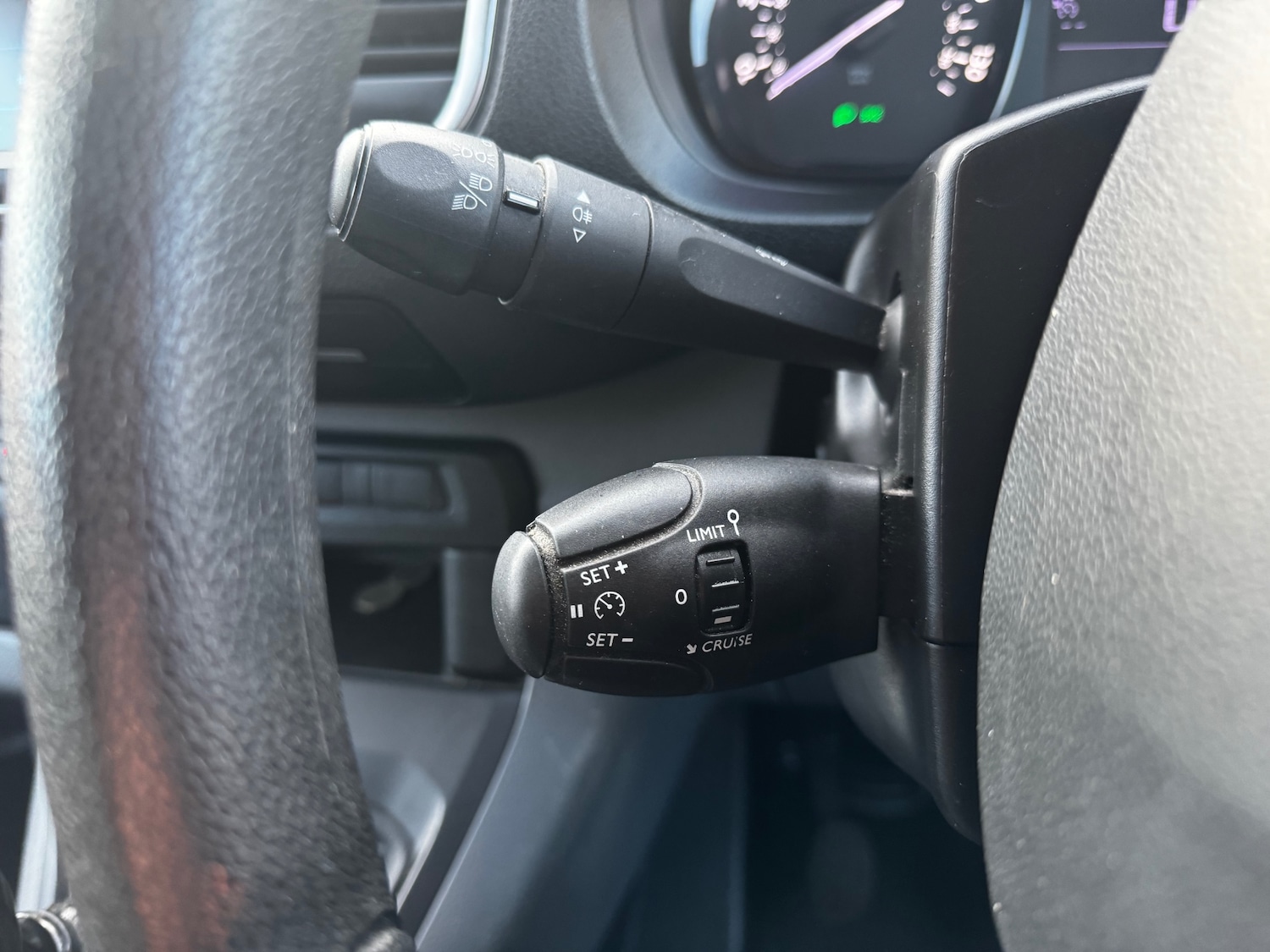 Used Peugeot Expert 2017 for sale - 77135979: Photo 11