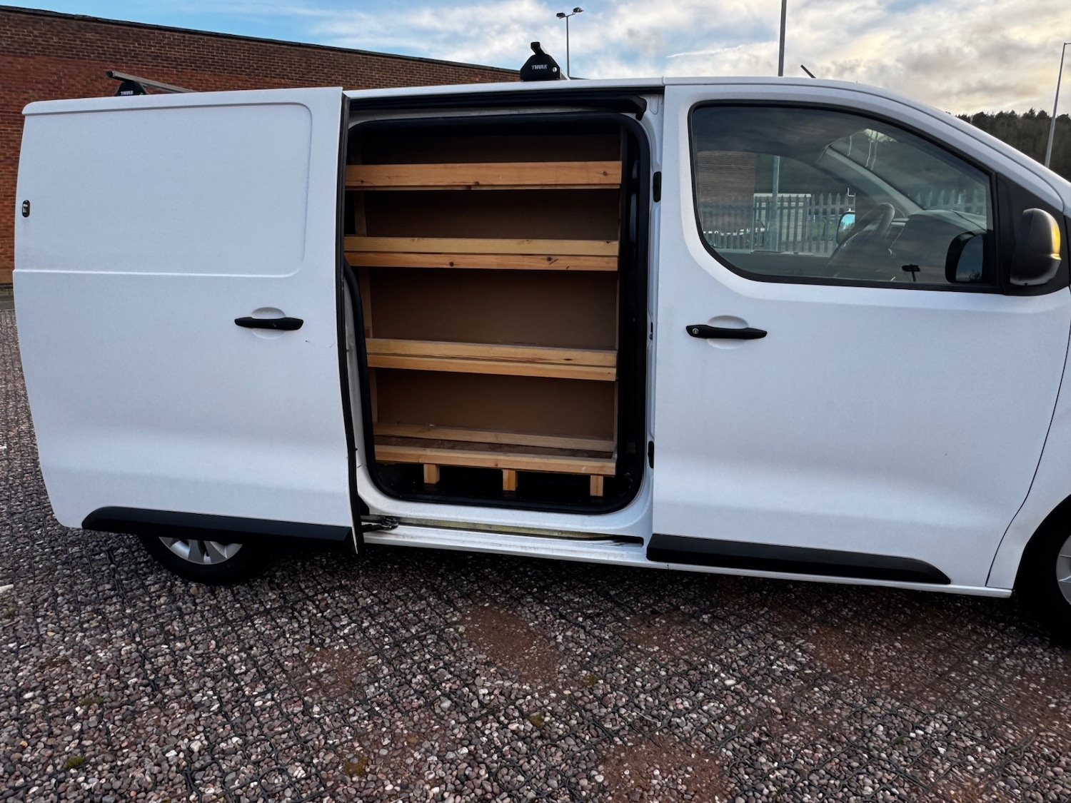 Used Peugeot Expert 2017 for sale - 77135979: Photo 15