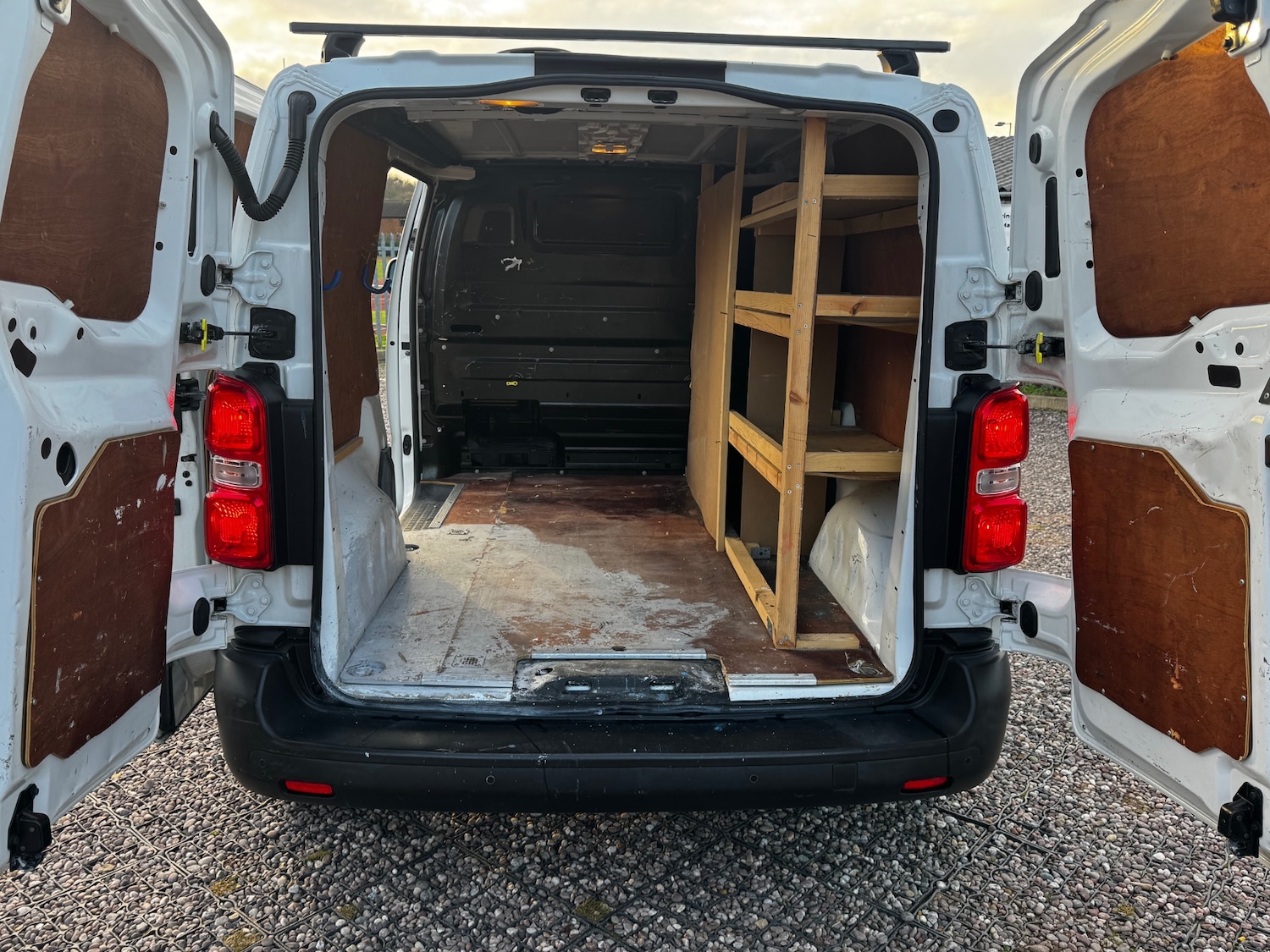 Used Peugeot Expert 2017 for sale - 77135979: Photo 17