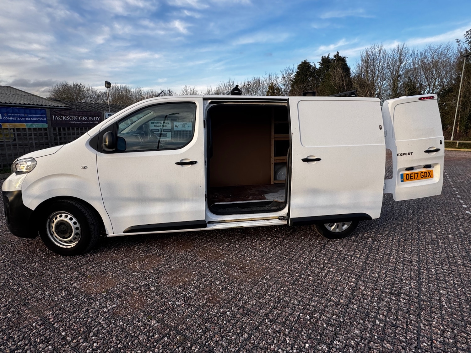 Used Peugeot Expert 2017 for sale - 77135979: Photo 18