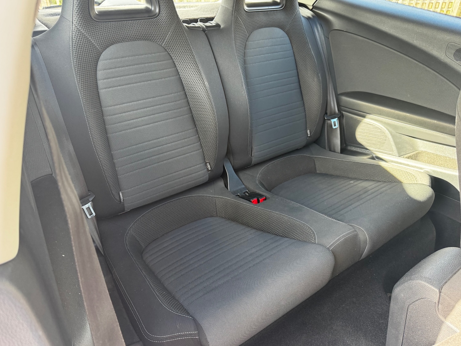 Used Volkswagen Scirocco 2011 for sale - 77570414: Photo 17