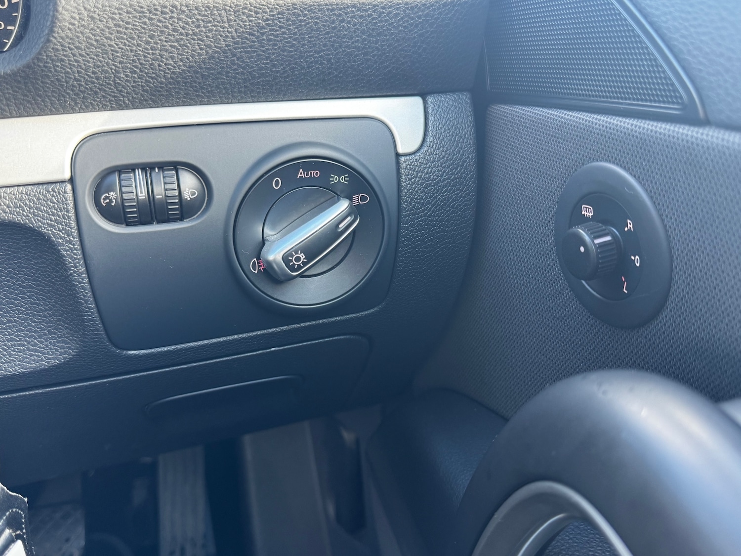 Used Volkswagen Scirocco 2011 for sale - 77570414: Photo 22