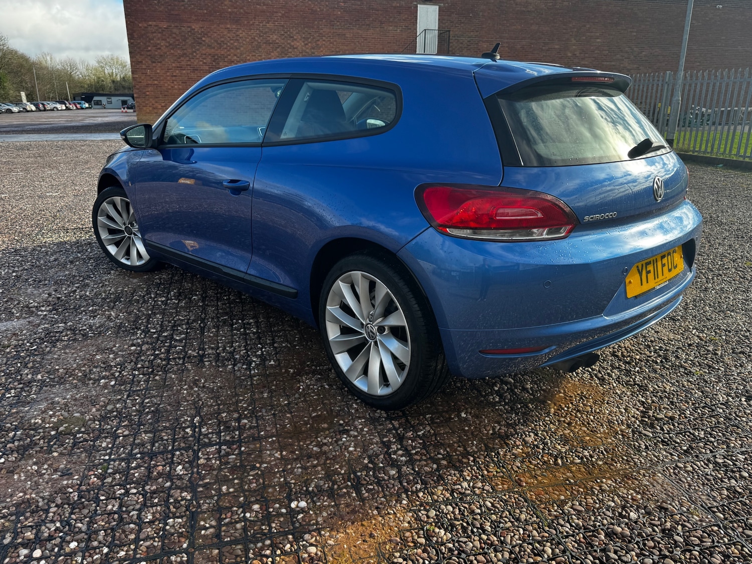 Used Volkswagen Scirocco 2011 for sale - 77570414: Photo 3