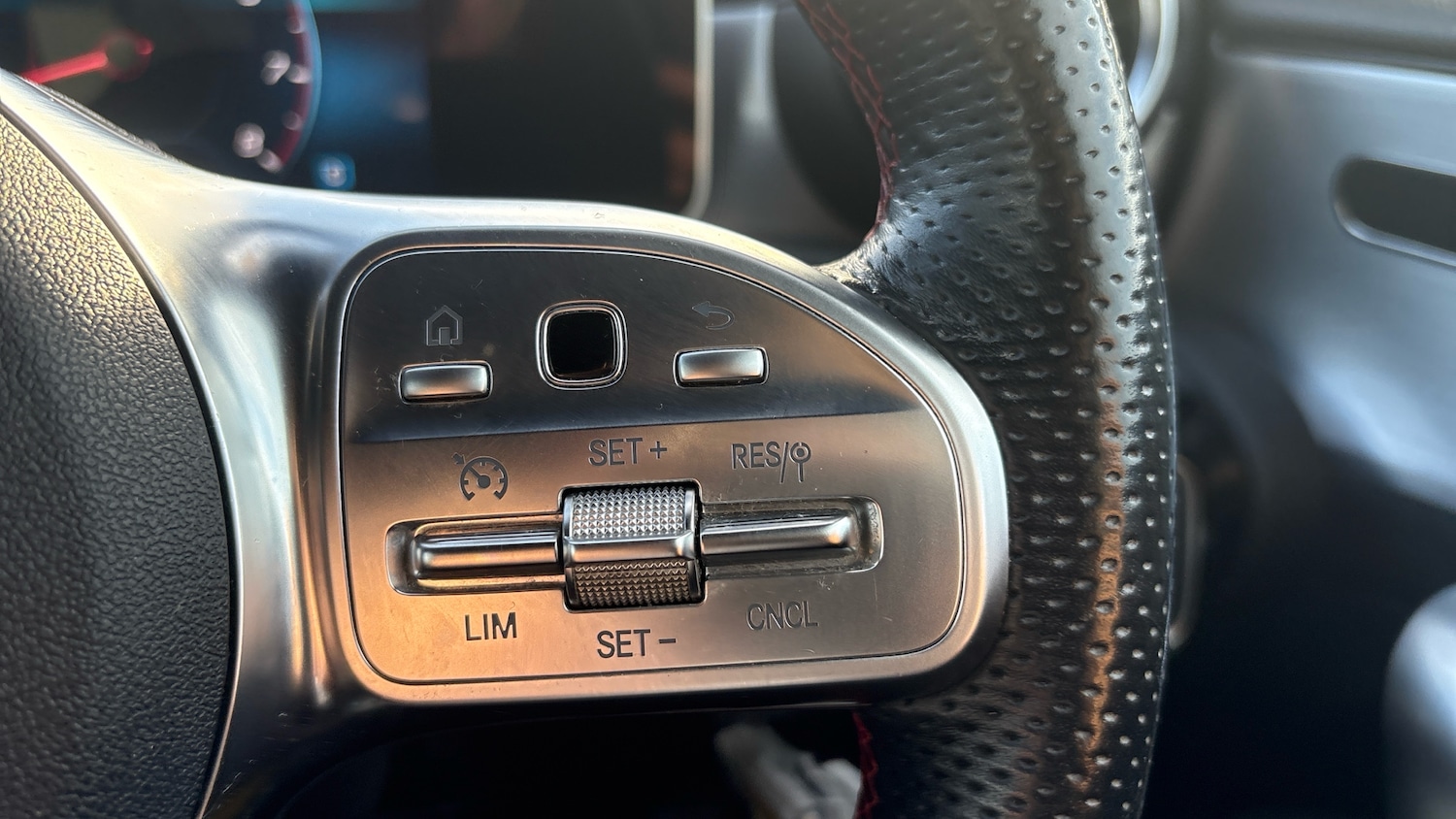 Used Mercedes-Benz A-Class 2019 for sale - 76696907: Photo 22