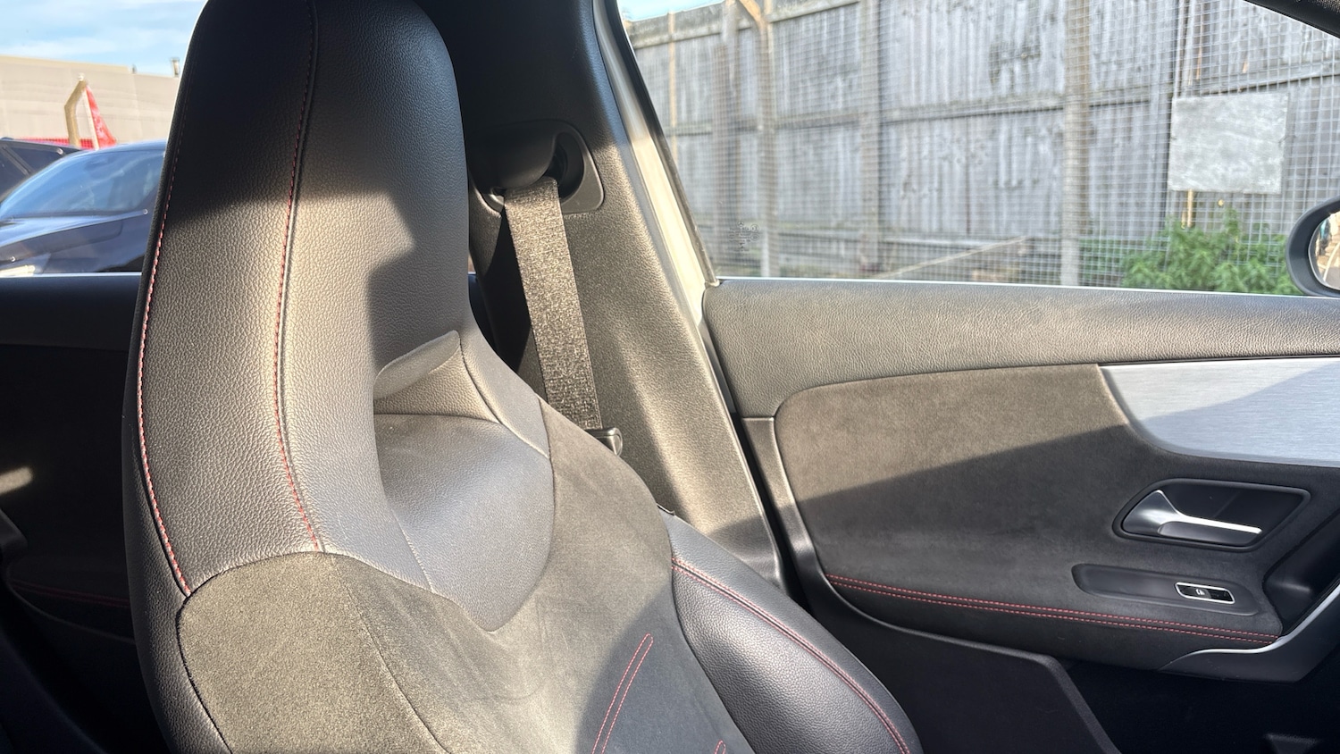 Used Mercedes-Benz A-Class 2019 for sale - 76696907: Photo 38