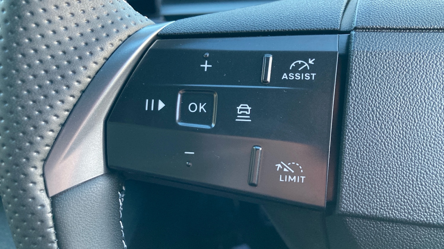 Used Vauxhall Grandland 2025 for sale - 77171094: Photo 21