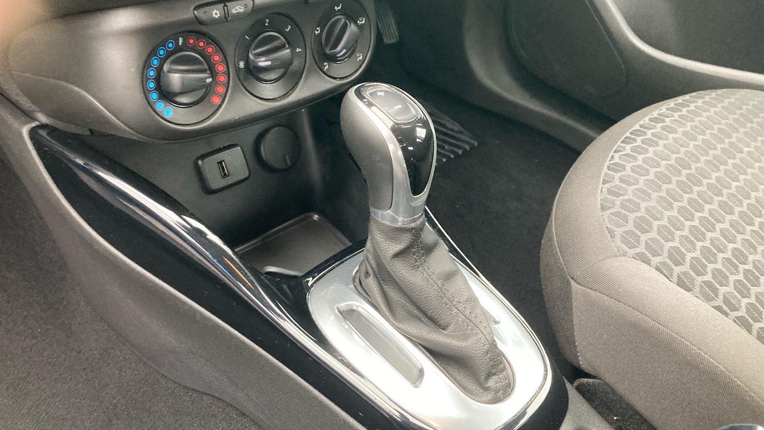 Used Vauxhall Corsa 2019 for sale - 76219042: Photo 13