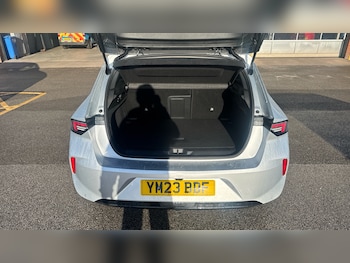 Used Vauxhall Astra 2023 for sale - 77198792: Photo