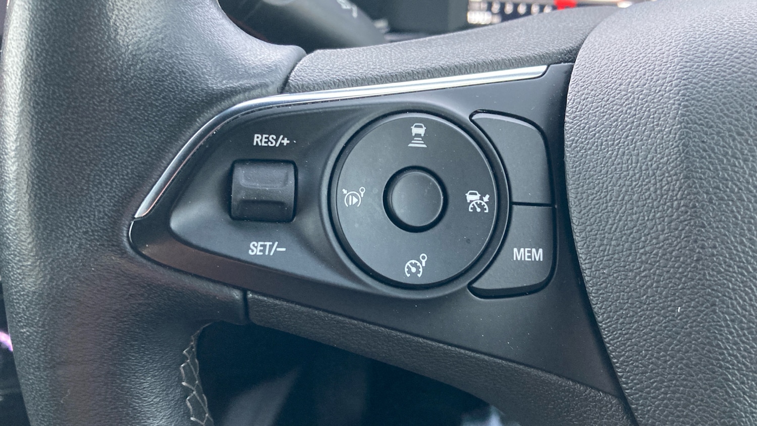 Used Vauxhall Mokka 2021 for sale - 76983859: Photo 21