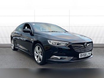 2018 (68) - 1.5T SRi Vx-line Nav 5dr