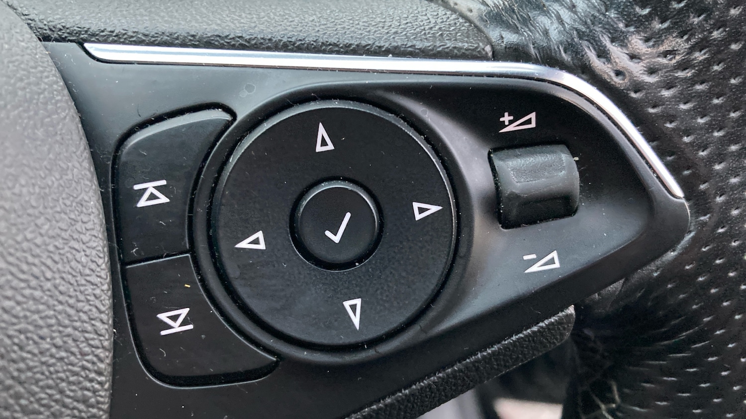 Used Vauxhall Insignia 2018 for sale - 76782523: Photo 22