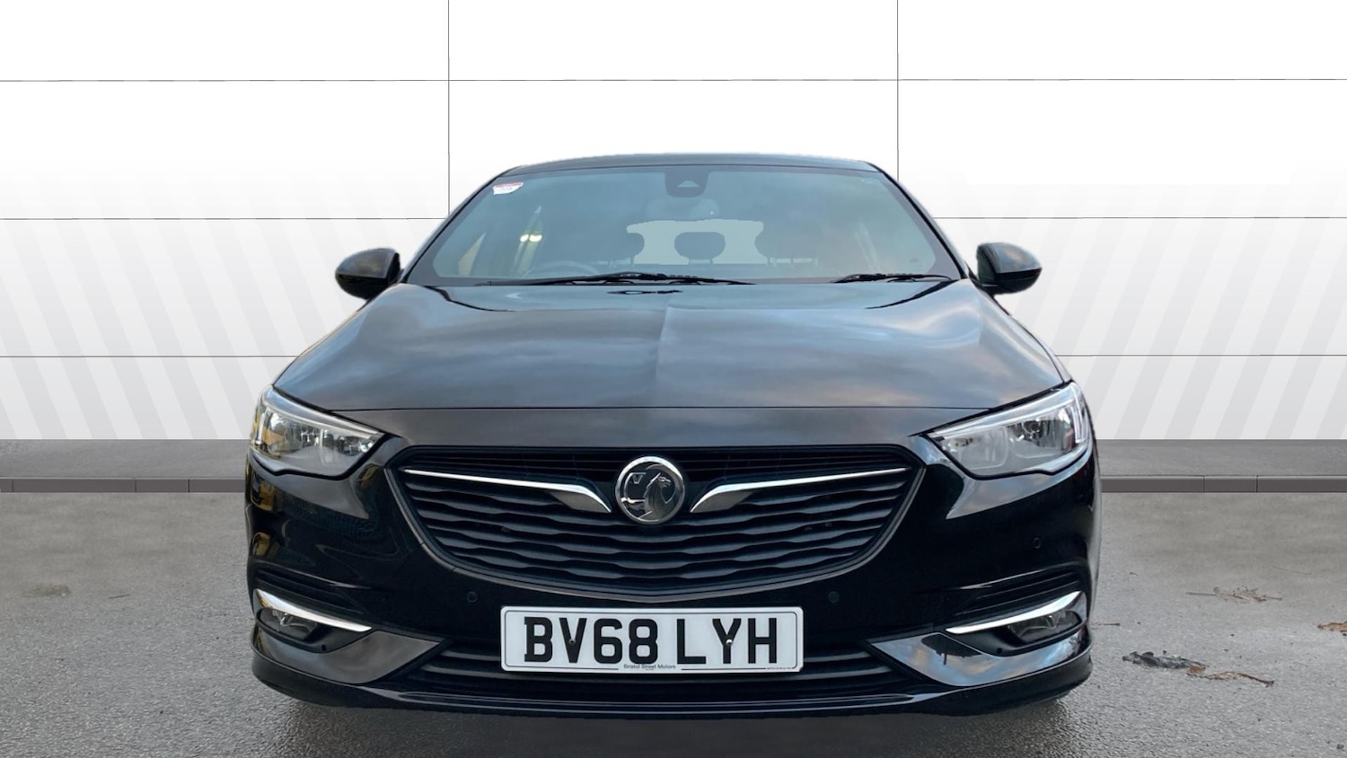 Used Vauxhall Insignia 2018 for sale - 76782523: Photo 3