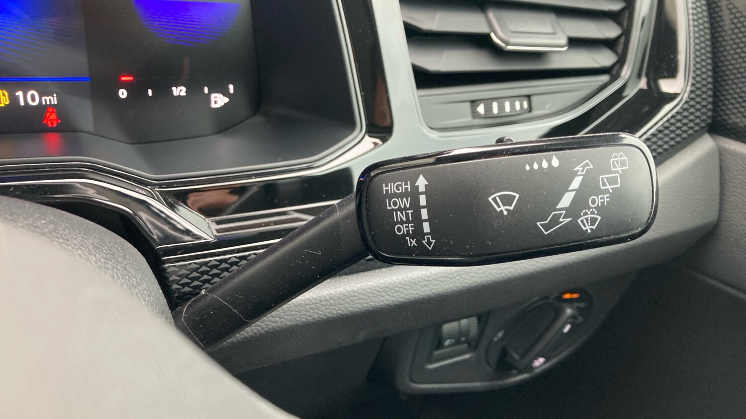 Used Volkswagen Polo 2023 for sale - 76299710: Photo 24