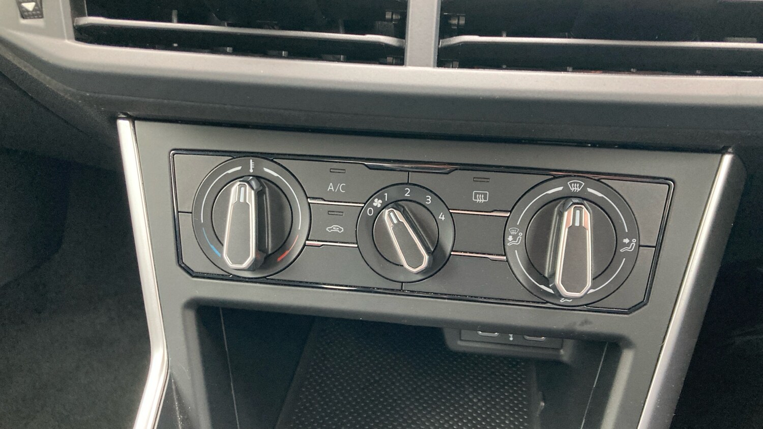 Used Volkswagen Polo 2023 for sale - 76299710: Photo 28