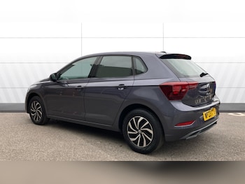 Used Volkswagen Polo 2023 for sale - 76299710: Photo