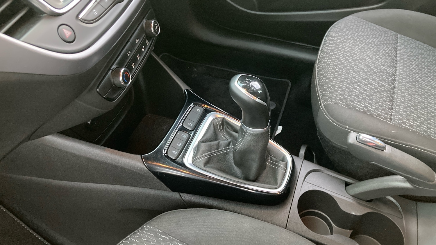 Used Vauxhall Crossland 2022 for sale - 76532054: Photo 13