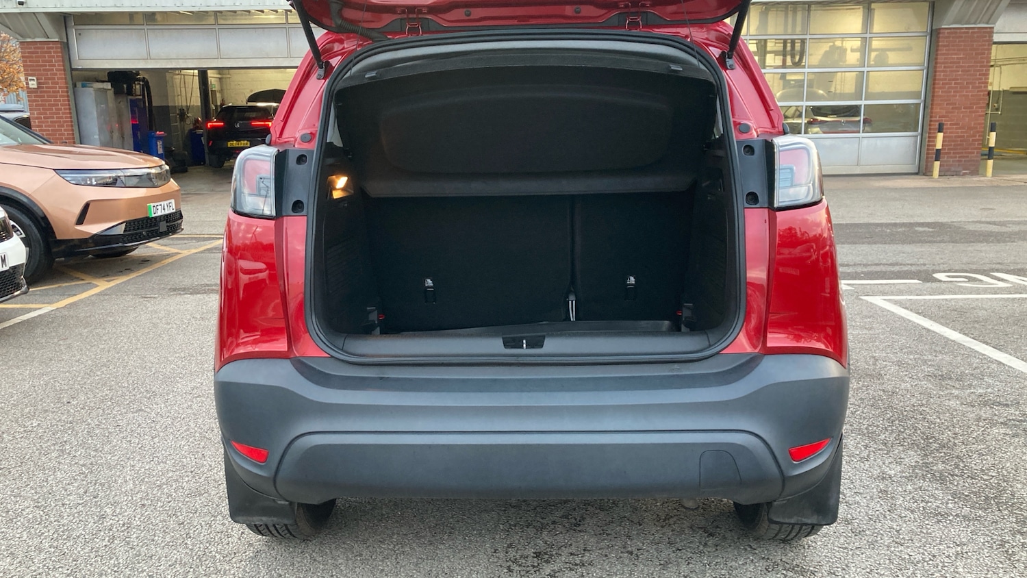 Used Vauxhall Crossland 2022 for sale - 76532054: Photo 4