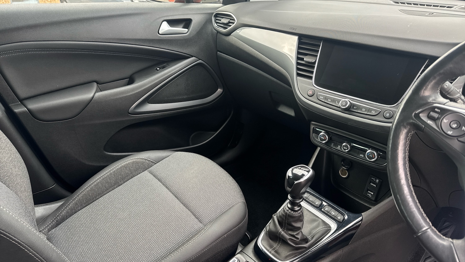 Used Vauxhall Crossland 2022 for sale - 77964794: Photo 14