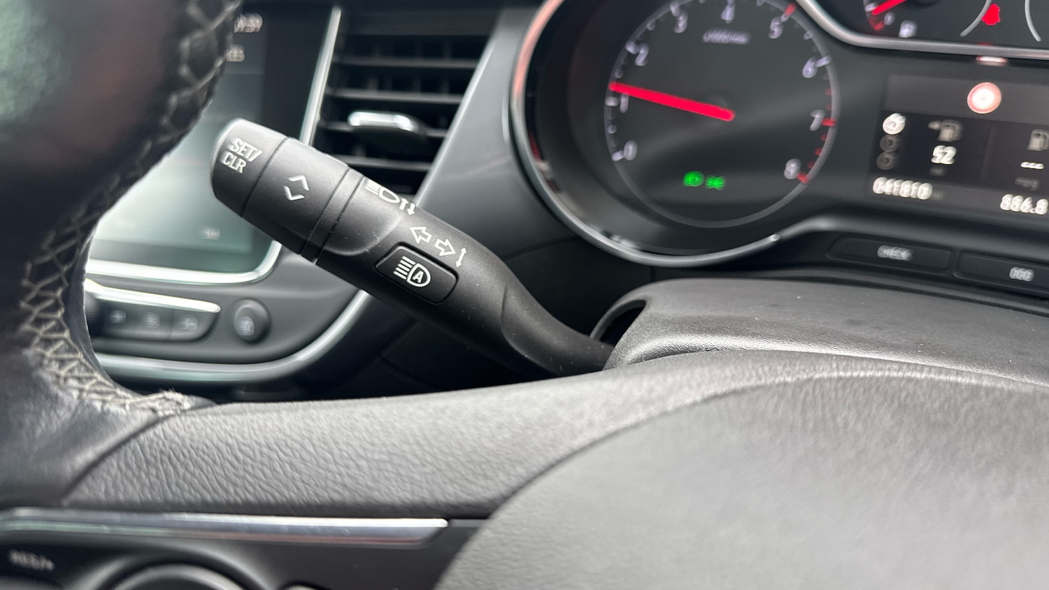 Used Vauxhall Crossland 2022 for sale - 77964794: Photo 35