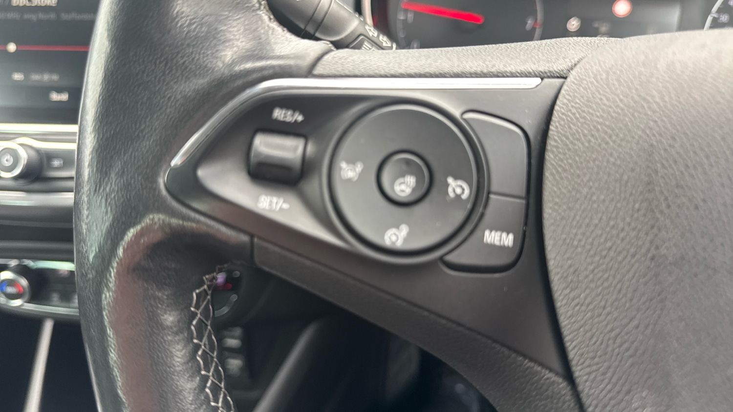 Used Vauxhall Crossland 2022 for sale - 77964794: Photo 36